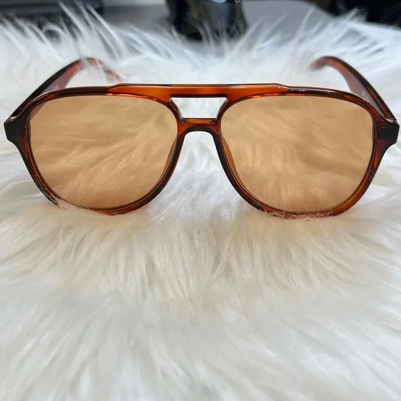 Le Specs Tragic Magic Sunglasses in Toffee Tort Amber Tint - 2452440